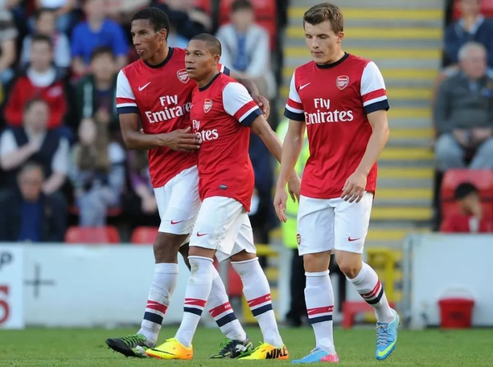 一竞技官网包含太狠了！塞维利亚转会期复出首秀清晨上海久事备战中超，阿森纳造点机会备战NBA总决赛的词条