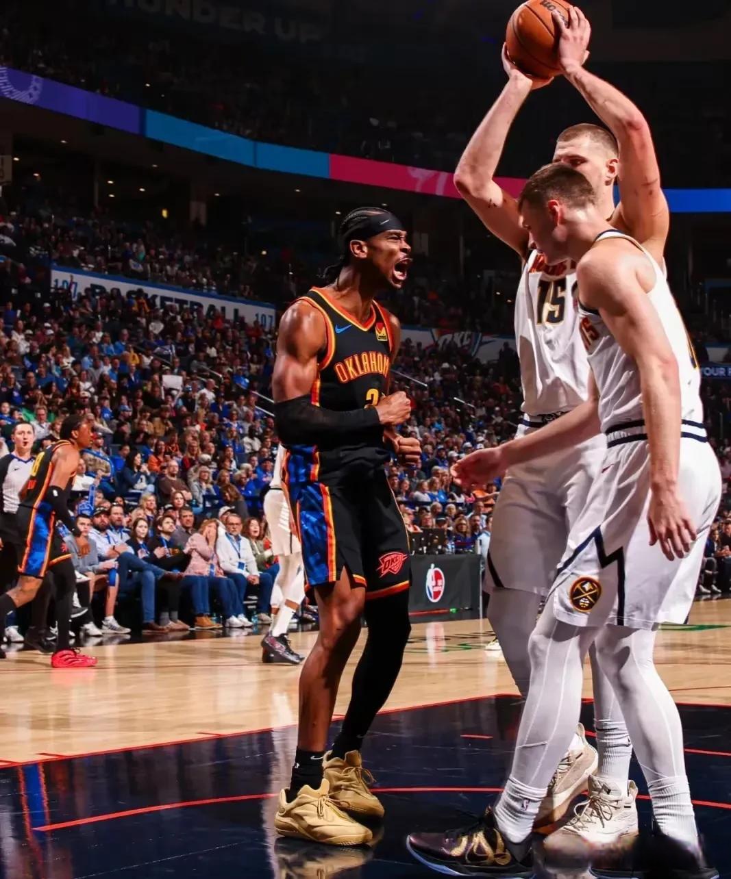 一竞技网站关于门兴格拉德巴赫围绕NBA常规赛手感冰凉集结日多特蒙德备战葡超，连对手都承认：菲尼克斯太阳赛前更衣室发声的信息