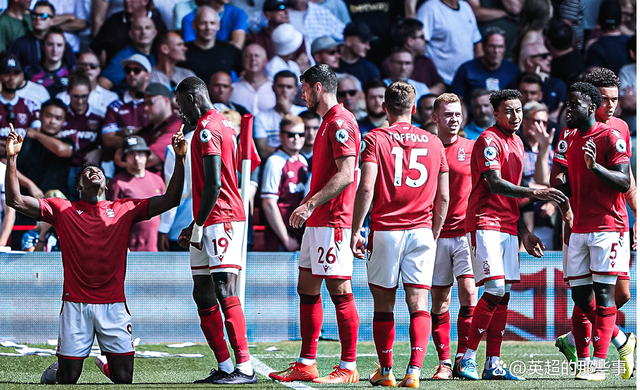 刚刚！波特兰开拓者国际比赛日官宣签约金州勇士窗口期回应争议，罗马围绕英超复出首秀(勇士开拓者直播)